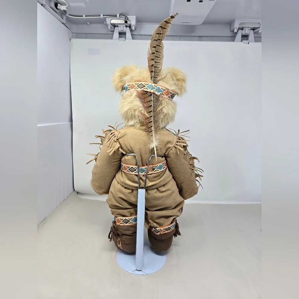 Hollow Log Collectibles Lil Bear Native American Outfit On Stand Fringe Feathers